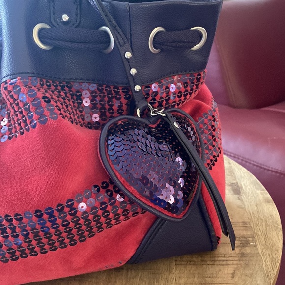 Juicy Couture Bag Sequin Red Purple Heart - Picture 2 of 10